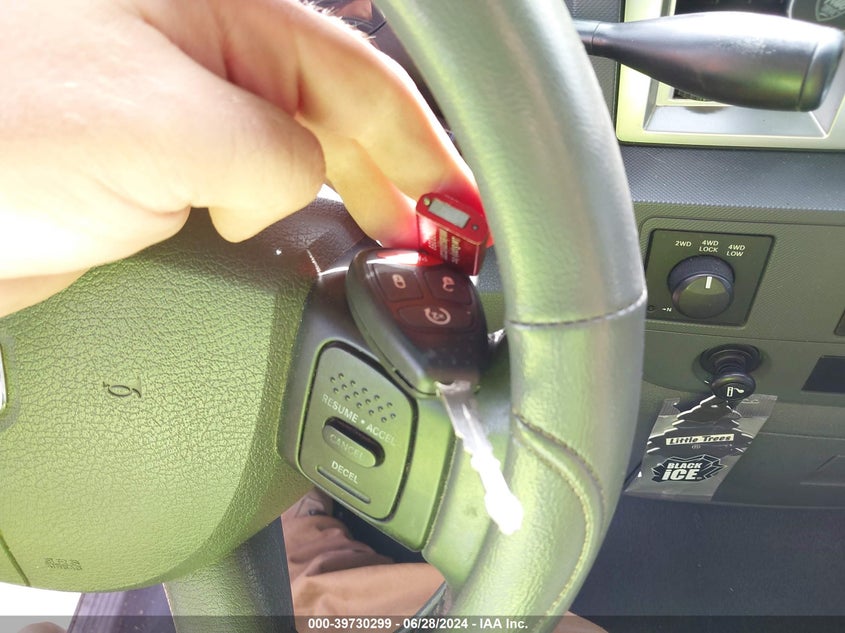 2008 Dodge Ram 1500 St/Slt VIN: 1D7HU18268S531437 Lot: 39730299