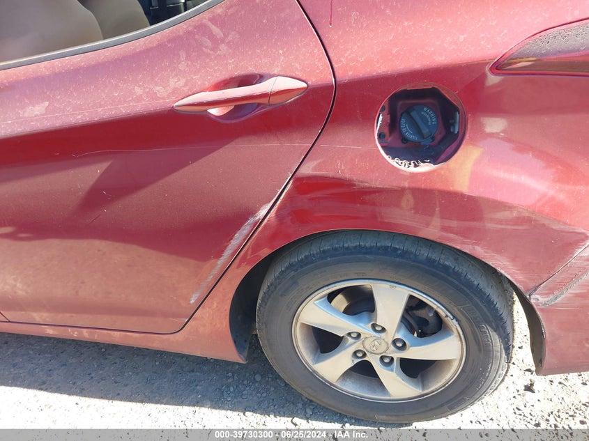 2014 Hyundai Elantra Se/Sport/Limited VIN: 5NPDH4AE9EH543501 Lot: 39730300