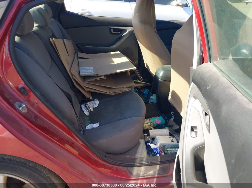 2014 Hyundai Elantra Se/Sport/Limited VIN: 5NPDH4AE9EH543501 Lot: 39730300