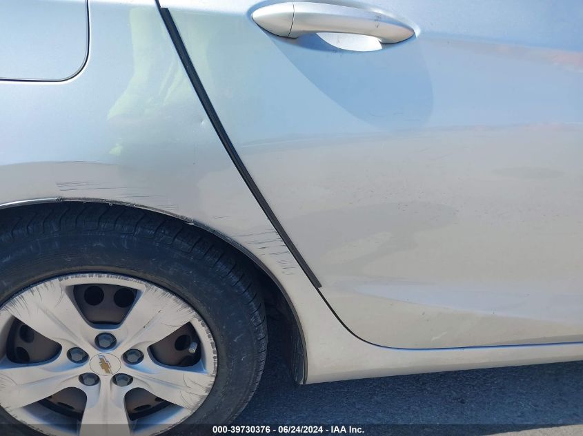 2018 Chevrolet Cruze Ls Manual VIN: 1G1BB5SM7J7110688 Lot: 39730376