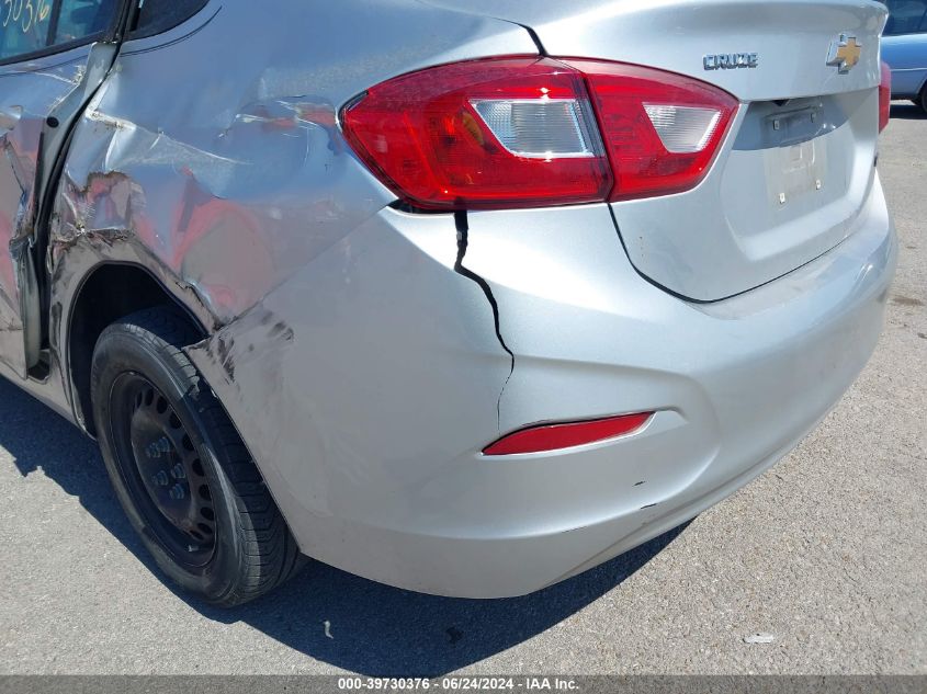 2018 Chevrolet Cruze Ls Manual VIN: 1G1BB5SM7J7110688 Lot: 39730376