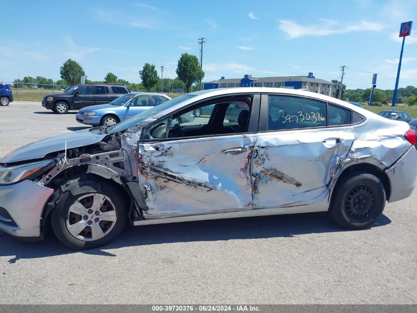 2018 Chevrolet Cruze Ls Manual VIN: 1G1BB5SM7J7110688 Lot: 39730376