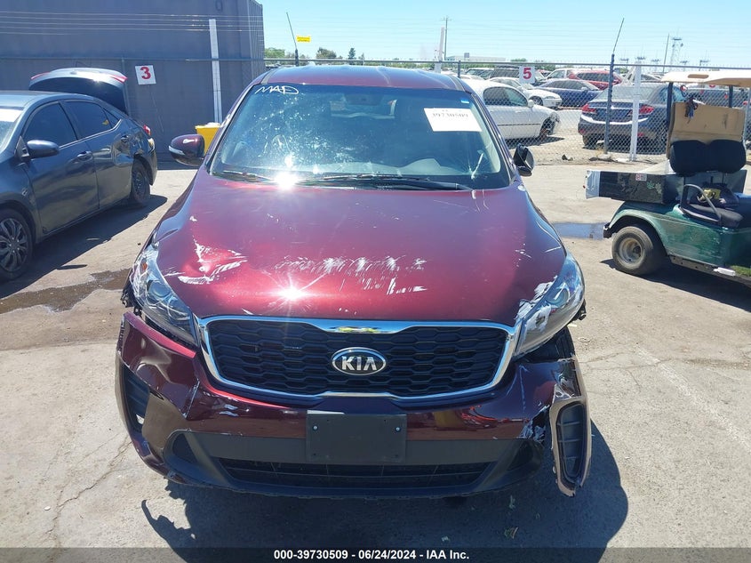 2019 Kia Sorento 3.3L Lx VIN: 5XYPGDA56KG484703 Lot: 39730509