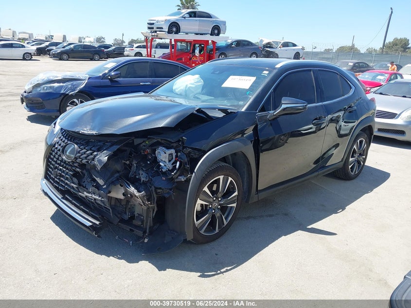 VIN JTHY3JBH7K2019525 2019 LEXUS UX 200
