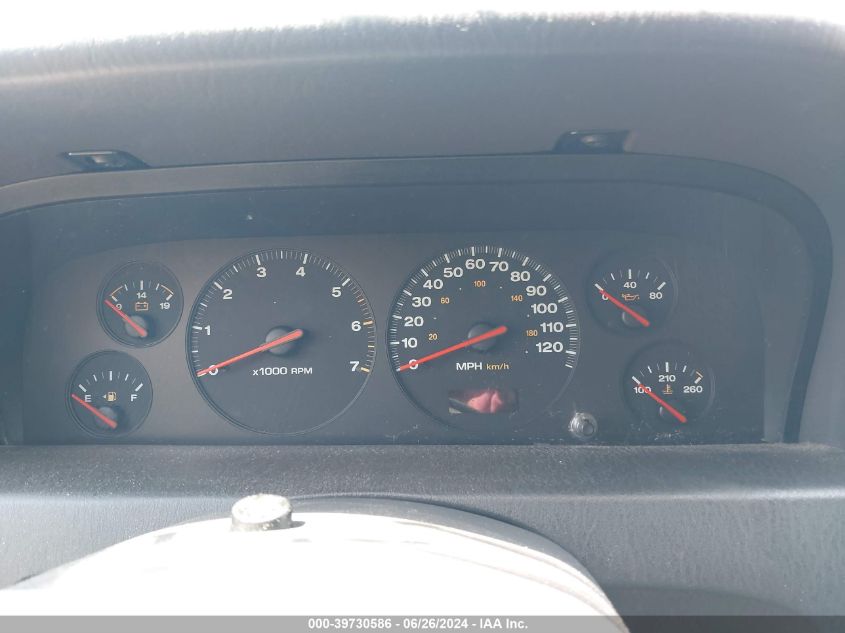 2000 Jeep Grand Cherokee Laredo VIN: 1J4GW48S7YC240211 Lot: 39730586