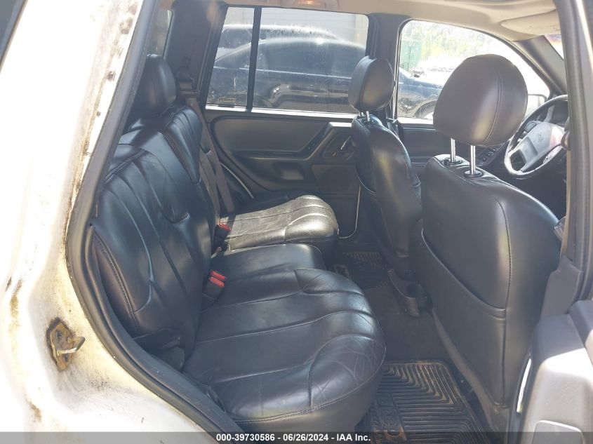 2000 Jeep Grand Cherokee Laredo VIN: 1J4GW48S7YC240211 Lot: 39730586