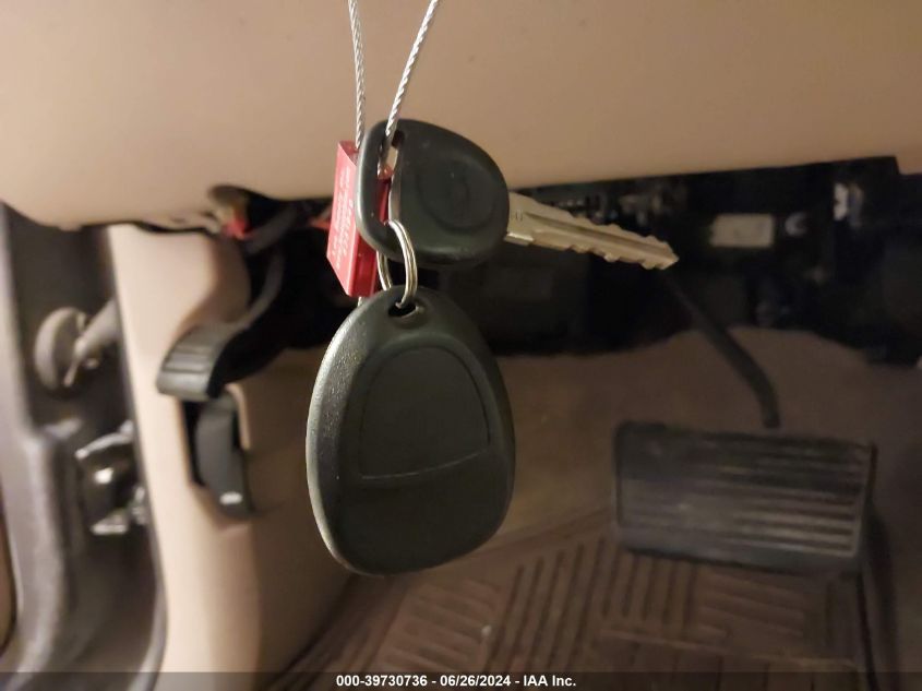 2013 Chevrolet Tahoe K1500 Lt VIN: 1GNSKBE04DR208558 Lot: 39730736