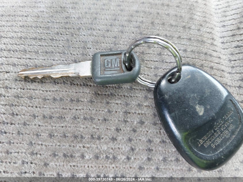 1999 Chevrolet Tahoe K1500 VIN: 1GNEK13R1XJ305888 Lot: 39730748