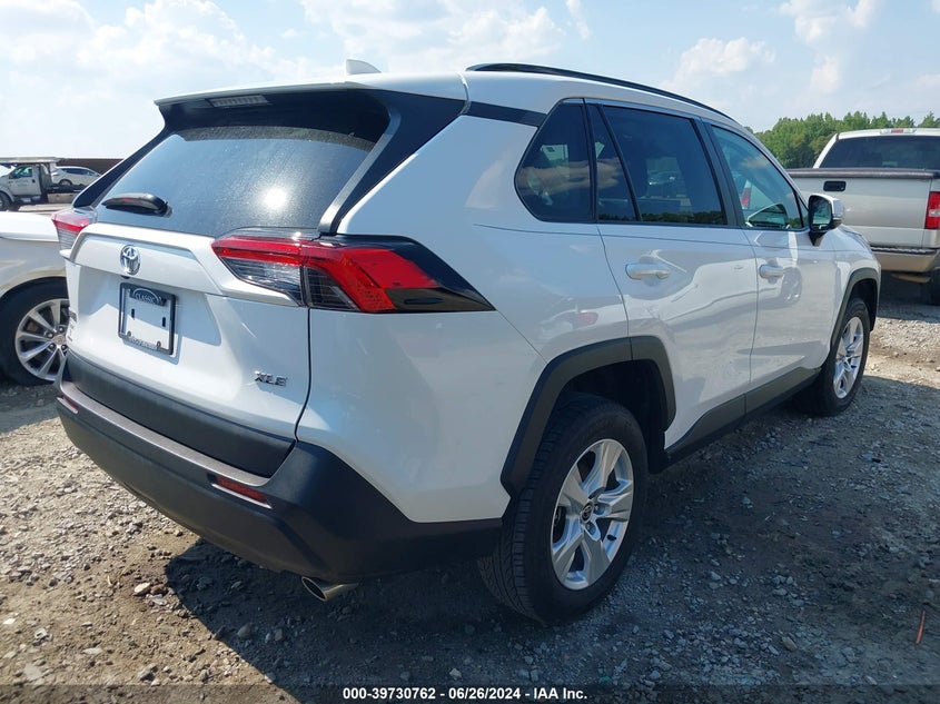 2021 TOYOTA RAV4 XLE - 2T3W1RFV0MC131124