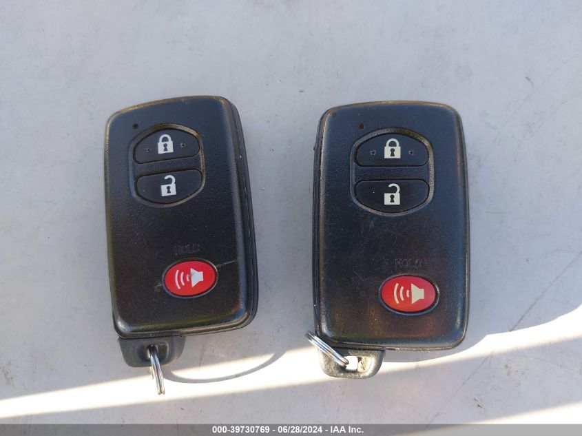 2015 Toyota Prius Five/Four/Persona Series Special Edition/Three/Two VIN: JTDKN3DU6F0469367 Lot: 39730769