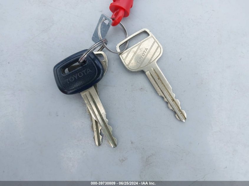 2001 Toyota Echo VIN: JTDBT123X10114716 Lot: 39730809