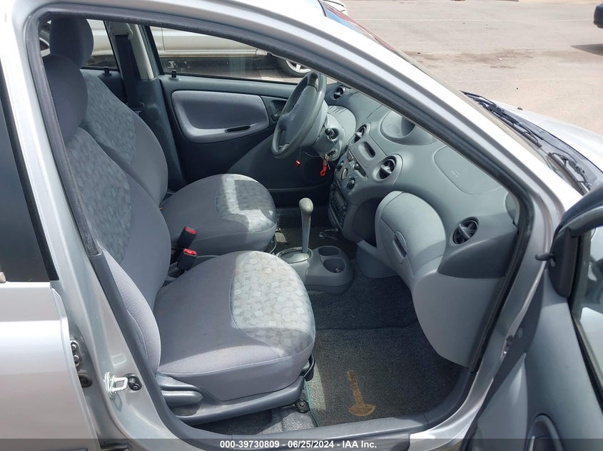 2001 Toyota Echo VIN: JTDBT123X10114716 Lot: 39730809