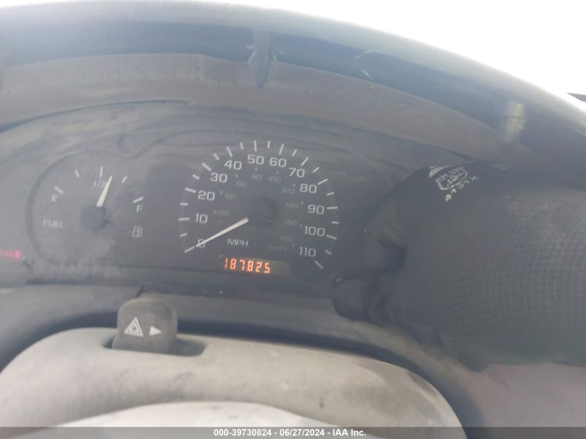 2000 Chevrolet Cavalier VIN: 1G1JC5243Y7338111 Lot: 39730824