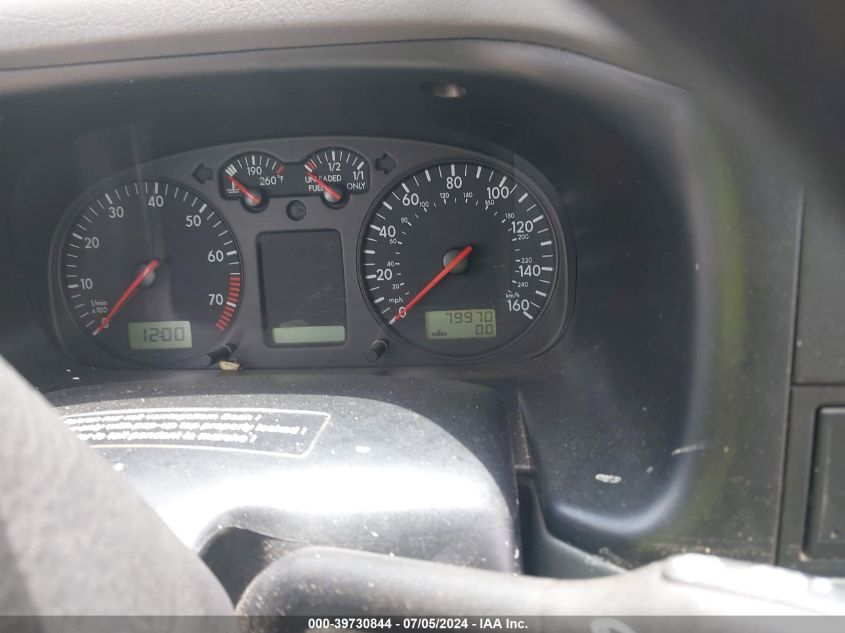 2003 Volkswagen Eurovan Mv VIN: WV2NB47043H002693 Lot: 39730844