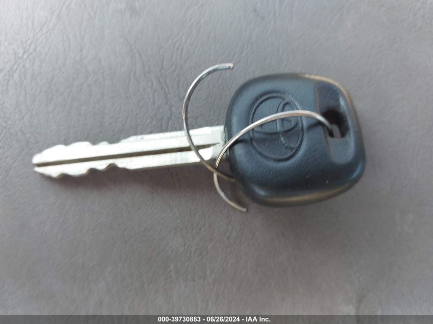 1999 Toyota Avalon Xls VIN: 4T1BF18B3XU319751 Lot: 39730883