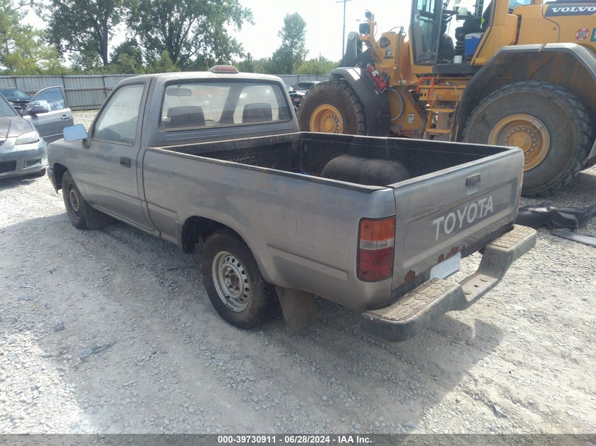 1994 Toyota Pickup 1/2 Ton Short Whlbase Stb VIN: 4TARN81AXRZ283204 Lot: 39730911