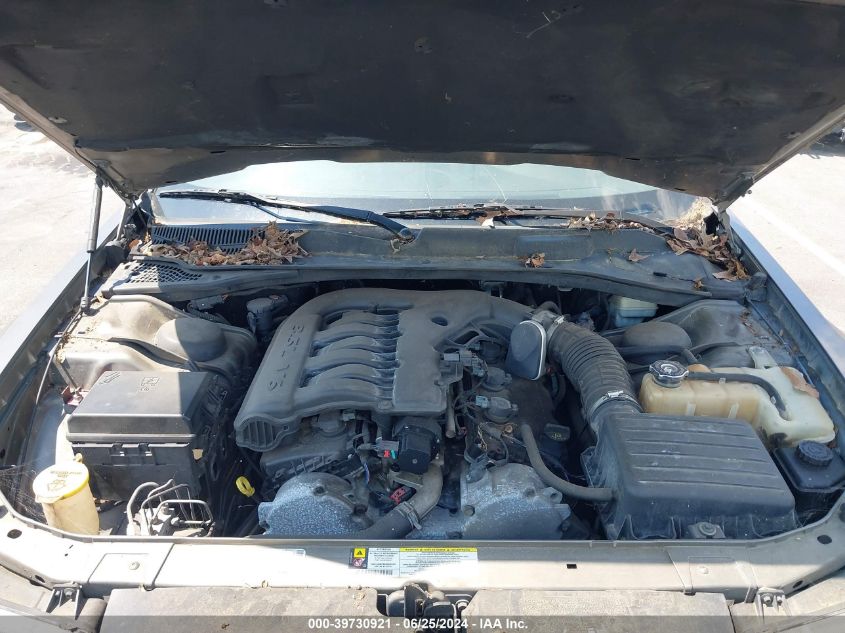 2010 Chrysler 300 Touring/Signature Series/Executive Series VIN: 2C3CA5CV8AH192588 Lot: 39730921