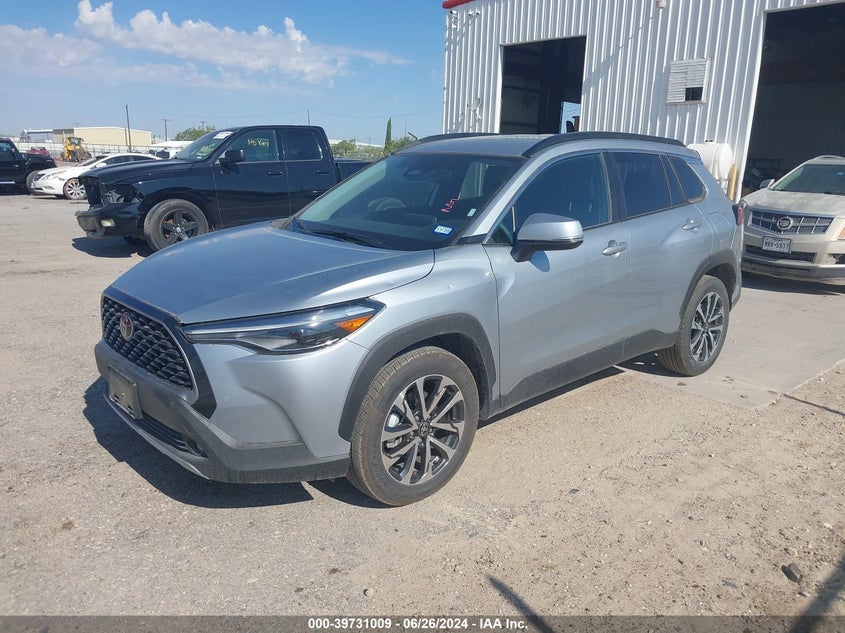 2024 Toyota Corolla Cross Xle VIN: 7MUEAAAG0RV076175 Lot: 39731009
