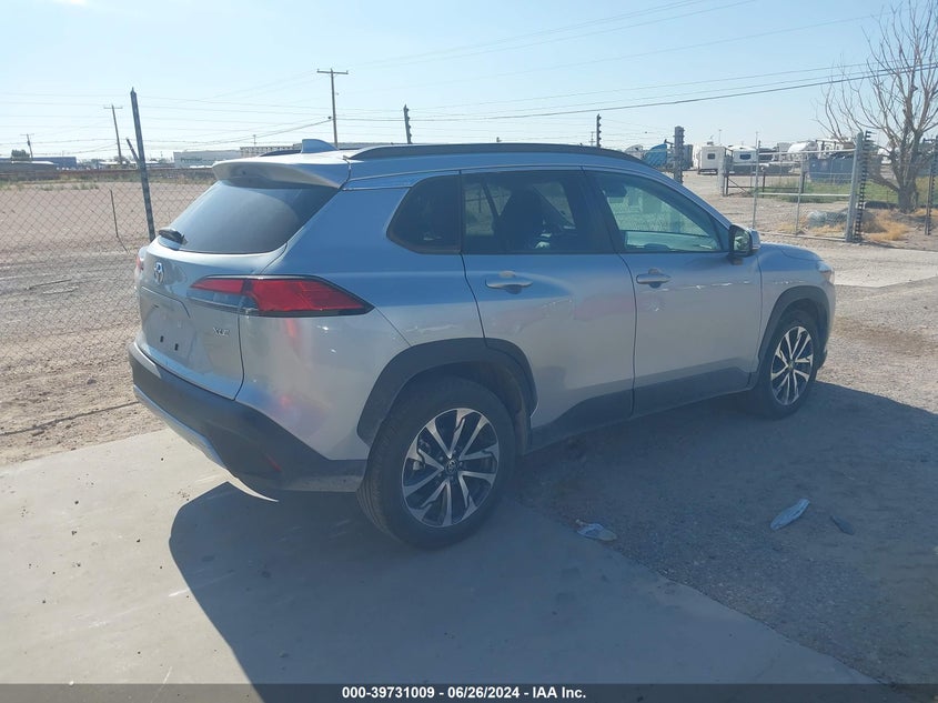 2024 Toyota Corolla Cross Xle VIN: 7MUEAAAG0RV076175 Lot: 39731009
