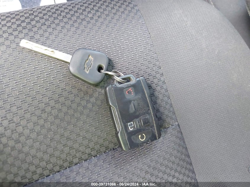 2018 CHEVROLET SILVERADO 1500 2LT - 3GCUKREC5JG594682