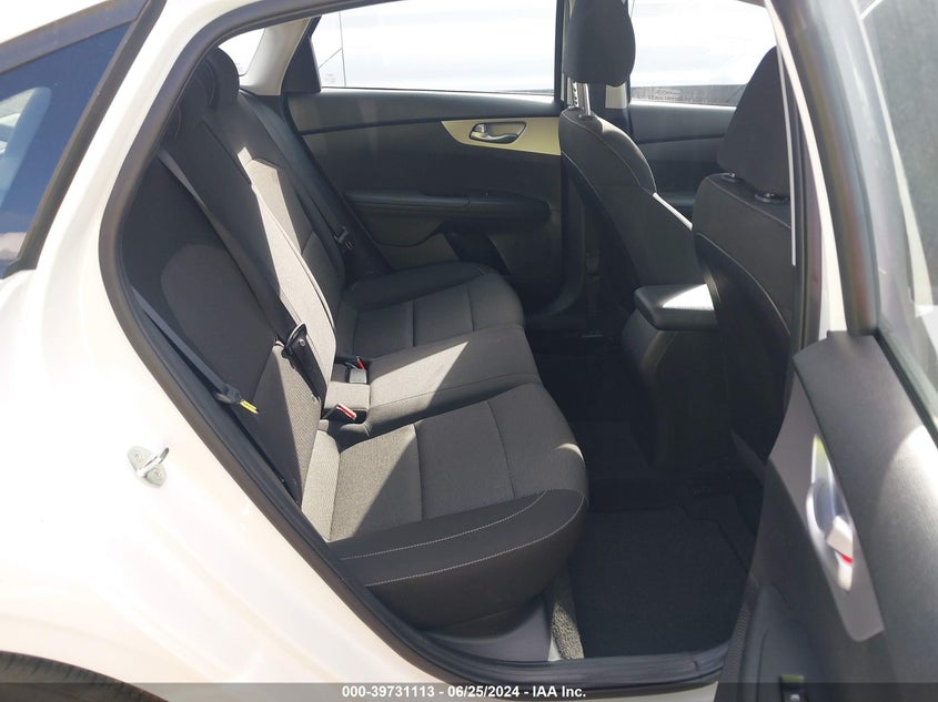 2023 KIA FORTE LX/LXS - 3KPF24AD1PE641544