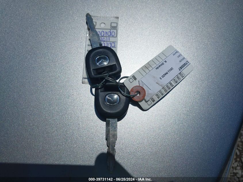 2011 Mazda Mazda3 I Sport VIN: JM1BL1UG4B1372838 Lot: 39731142