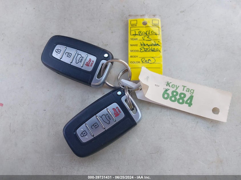 2013 Hyundai Elantra Gt VIN: KMHD35LE8DU088562 Lot: 39731431