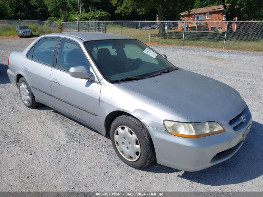 2000 Honda Accord 2.3 Lx VIN: 1HGCG6657YA042011 Lot: 39731541