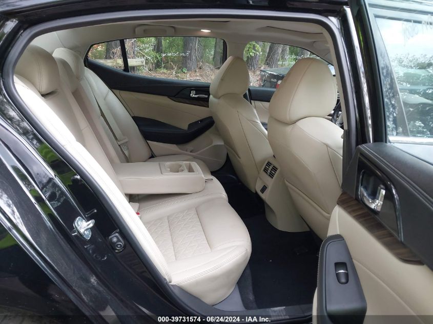 2018 Nissan Maxima 3.5 Platinum VIN: 1N4AA6AP4JC371992 Lot: 39731574