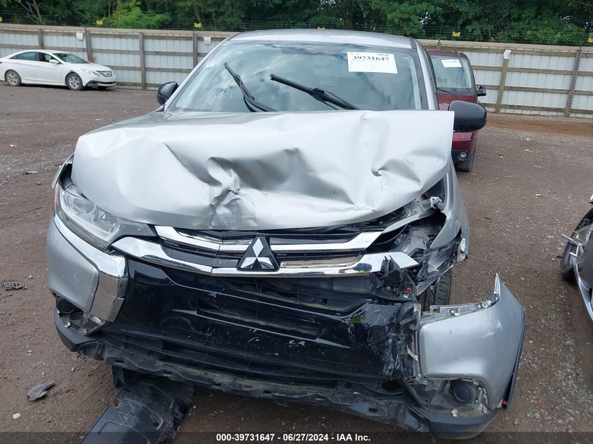 2018 Mitsubishi Outlander Es VIN: JA4AZ3A38JZ049989 Lot: 39731647