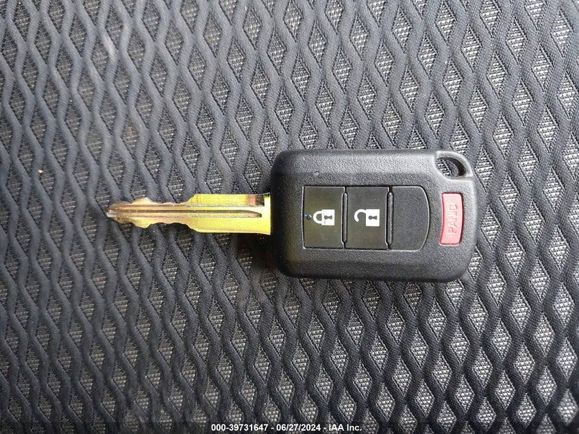 2018 Mitsubishi Outlander Es VIN: JA4AZ3A38JZ049989 Lot: 39731647