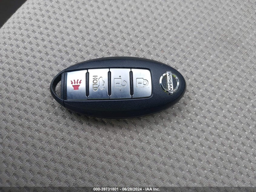 2015 NISSAN VERSA 1.6 SL - 3N1CN7AP3FL911683