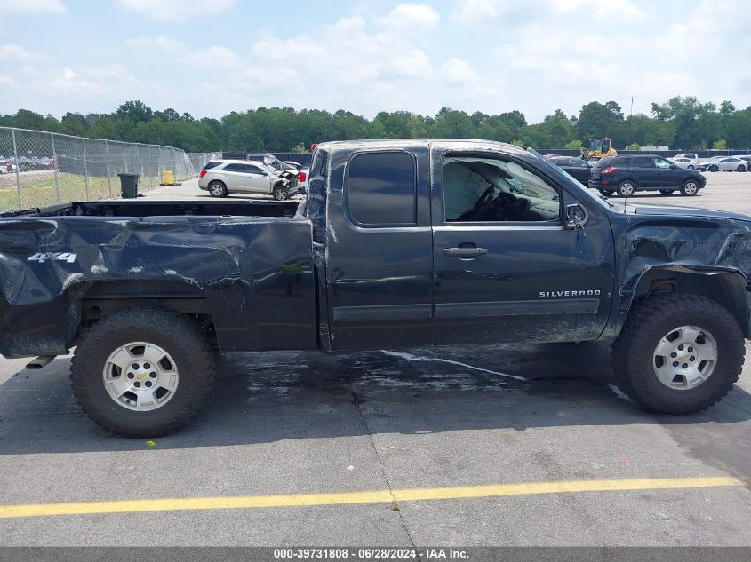 2011 Chevrolet Silverado 1500 Lt VIN: 1GCRKSE32BZ147628 Lot: 39731808