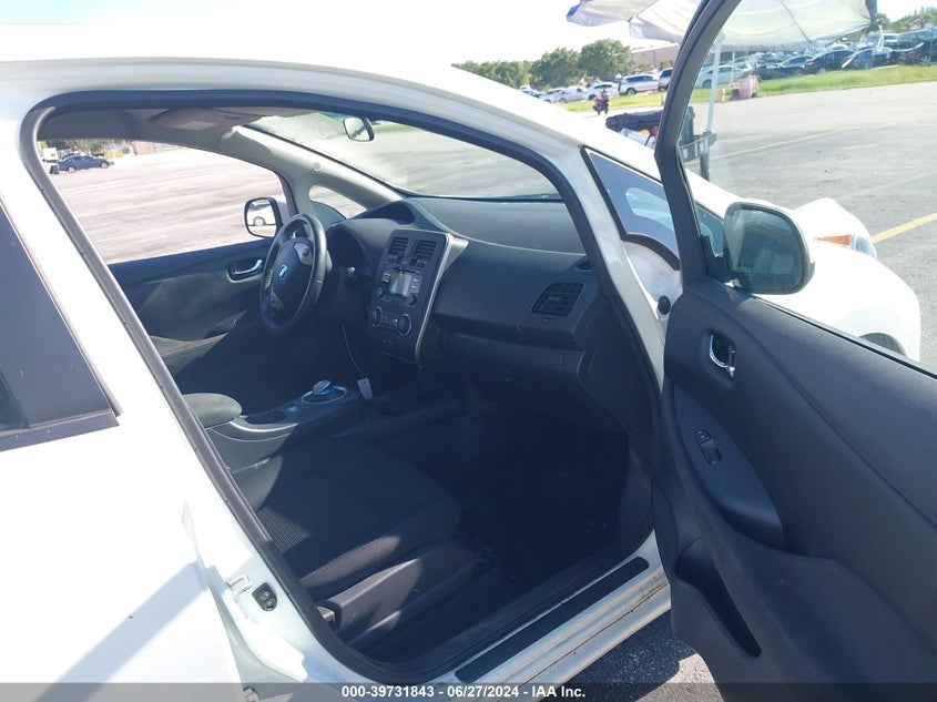 2015 NISSAN LEAF S - 1N4AZ0CP0FC307300