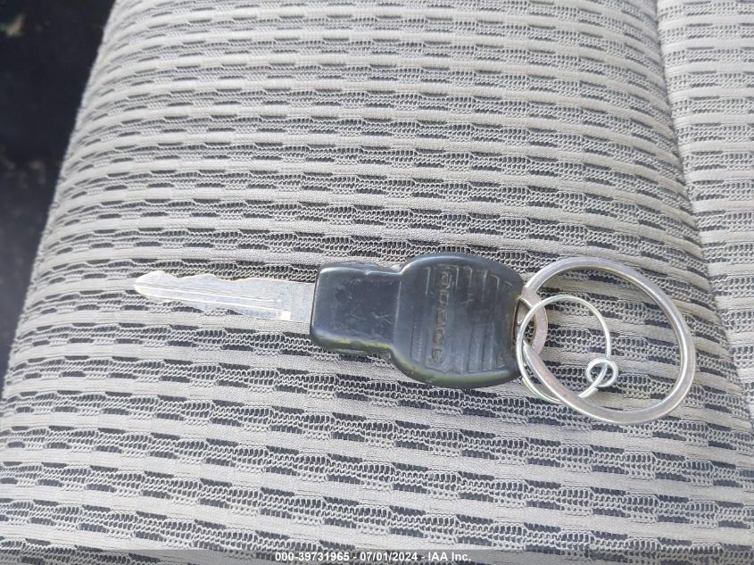 2010 Dodge Ram 1500 St VIN: 1D7RV1CP2AS198616 Lot: 39731965