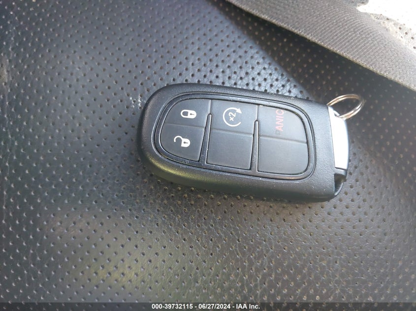 2016 Ram 1500 Laramie VIN: 1C6RR7NT0GS122193 Lot: 39732115