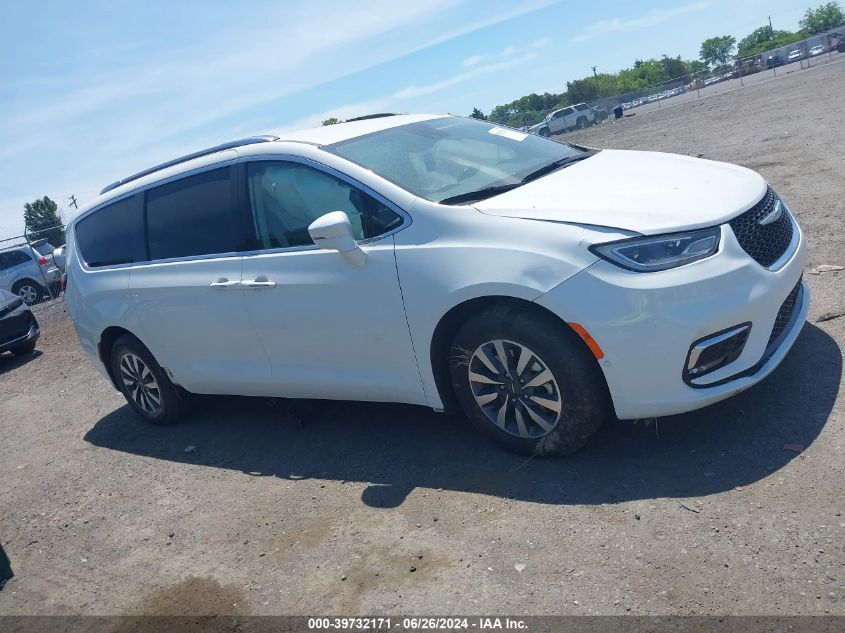 2021 Chrysler Pacifica Hybrid Touring L VIN: 2C4RC1L75MR606161 Lot: 39732171