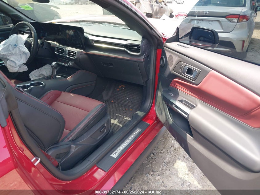 VIN 1FA6P8CFXR5423677 2024 FORD MUSTANG GT