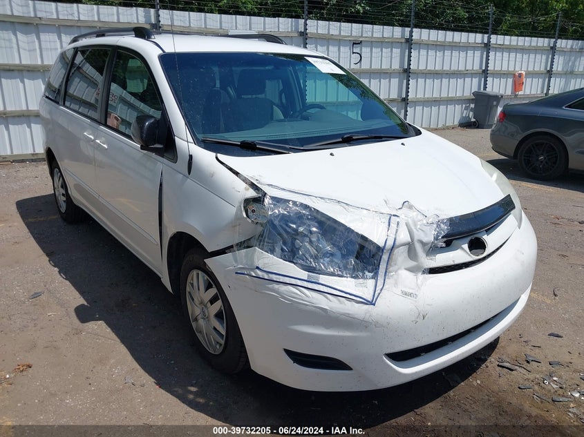 2010 Toyota Sienna Le VIN: 5TDKK4CCXAS336978 Lot: 39732205