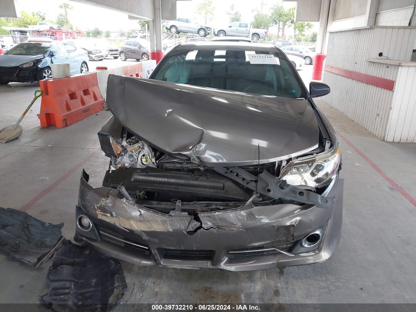 2014 Toyota Camry Se VIN: 4T1BF1FK4EU362575 Lot: 39732210