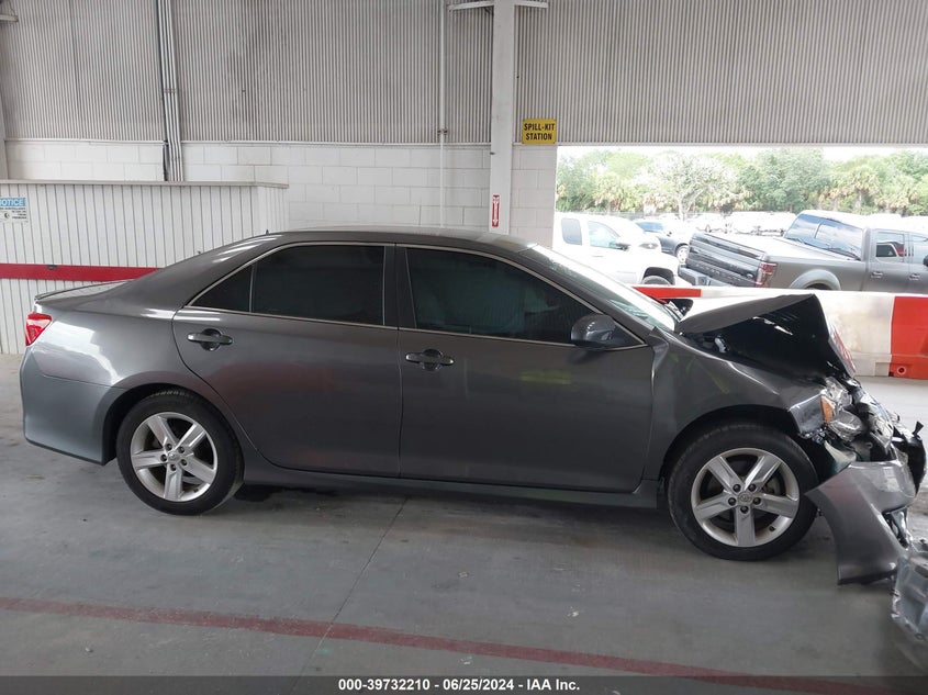 2014 Toyota Camry Se VIN: 4T1BF1FK4EU362575 Lot: 39732210