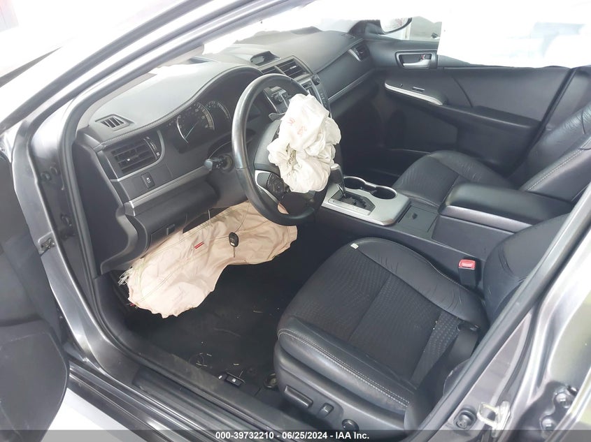 2014 Toyota Camry Se VIN: 4T1BF1FK4EU362575 Lot: 39732210