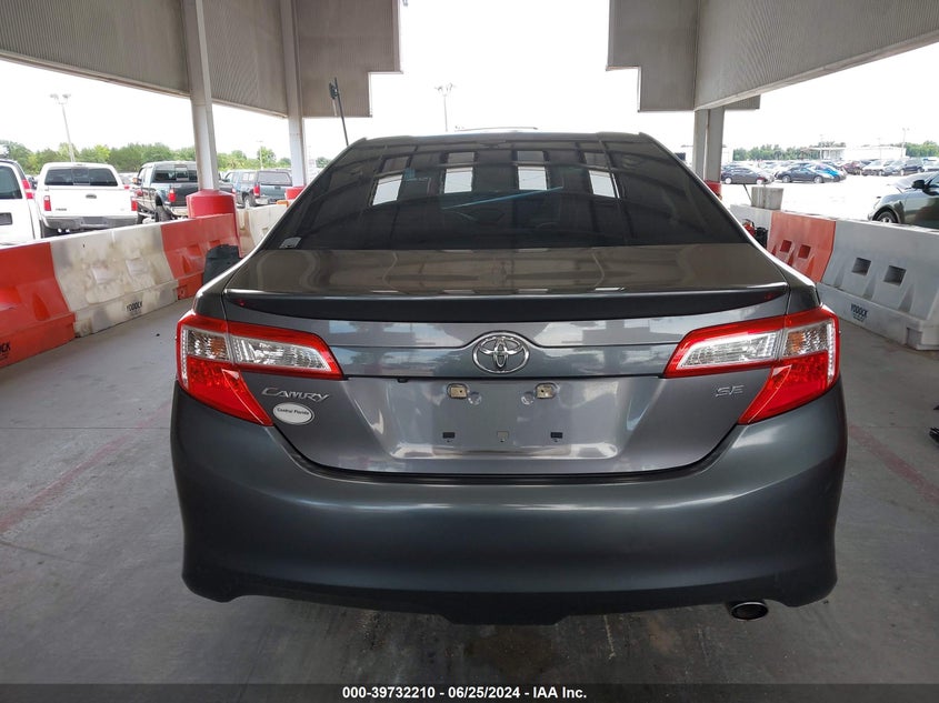 2014 Toyota Camry Se VIN: 4T1BF1FK4EU362575 Lot: 39732210