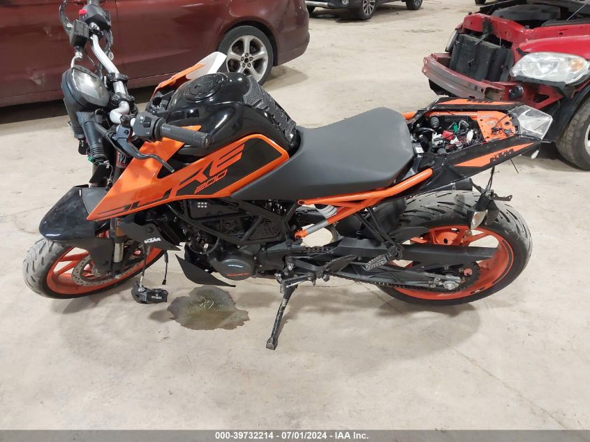 2023 Ktm 200 Duke VIN: MD2JPC400PC020134 Lot: 39732214