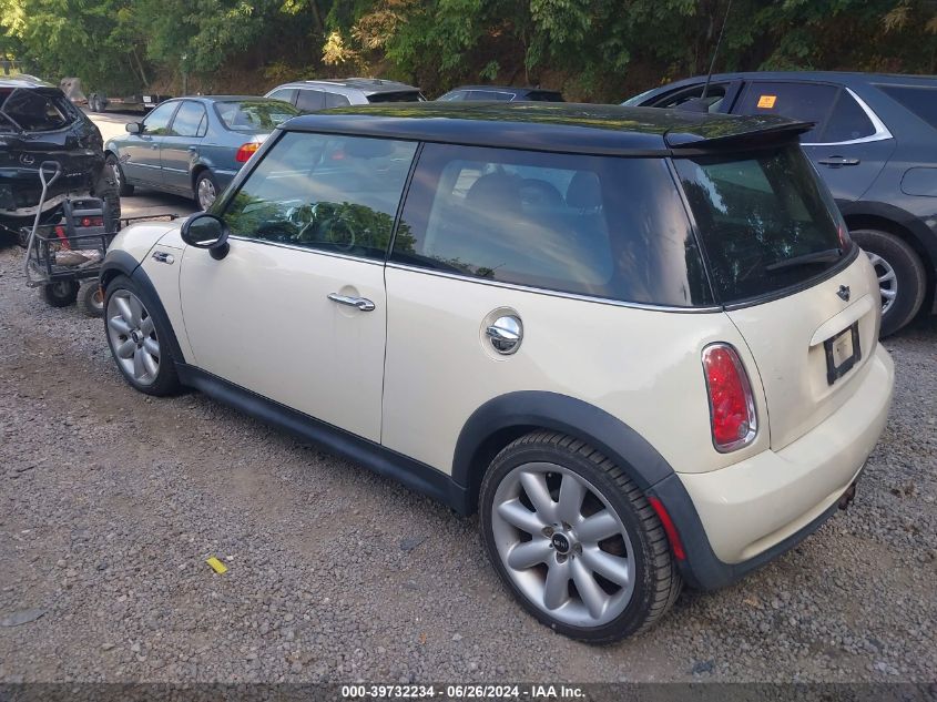 2006 Mini Cooper S VIN: WMWRE33596TJ38772 Lot: 39732234