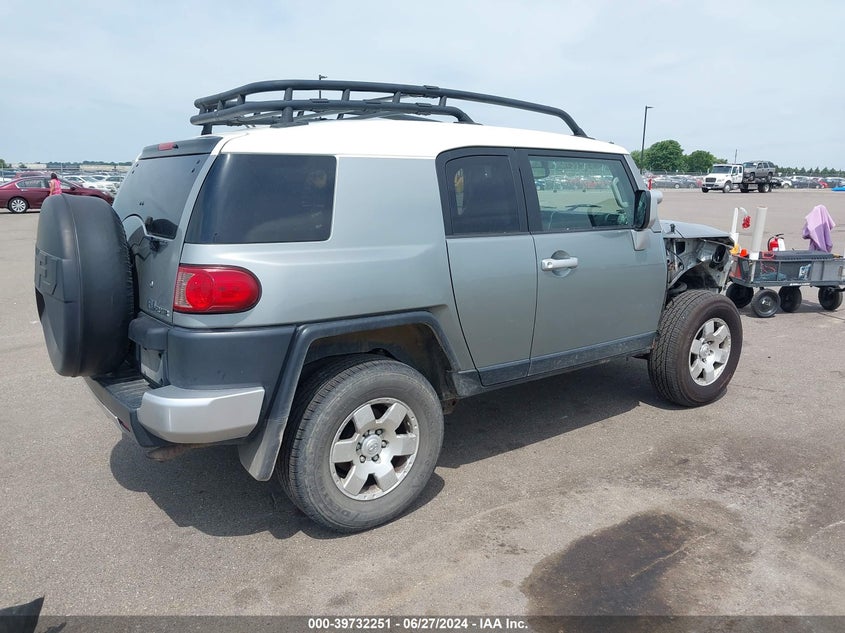 2010 Toyota Fj Cruiser VIN: JTEBU4BF0AK083050 Lot: 39732251
