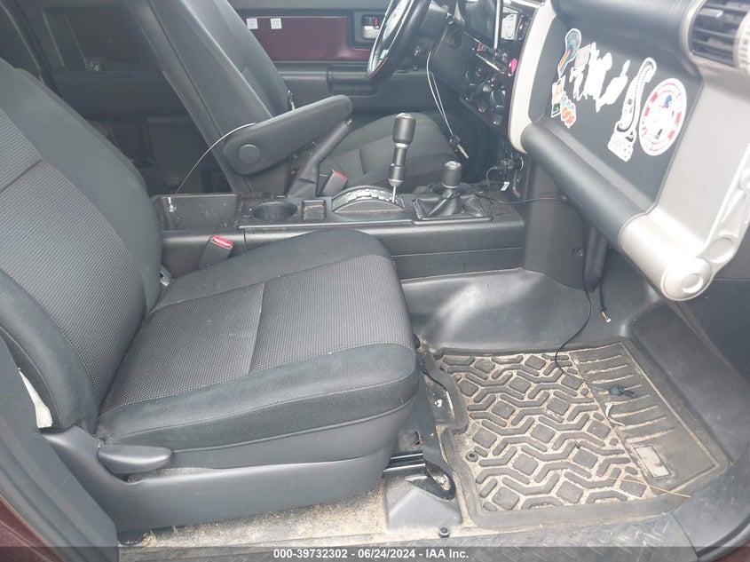2007 Toyota Fj Cruiser VIN: JTEBU11F970083889 Lot: 39732302