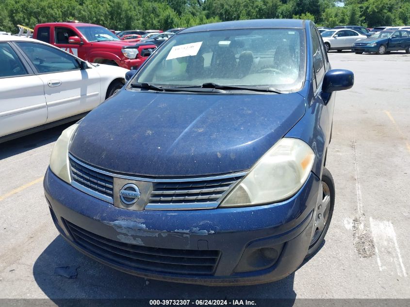 2009 Nissan Versa 1.8S VIN: 3N1BC11E99L350424 Lot: 39732307