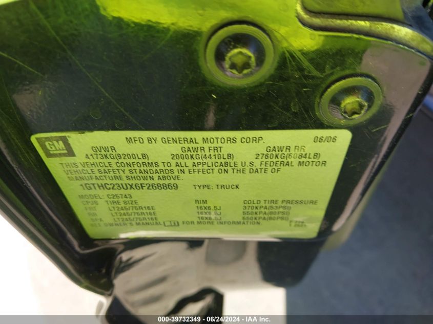 2006 GMC Sierra 2500Hd Work Truck VIN: 1GTHC23UX6F268869 Lot: 39732349