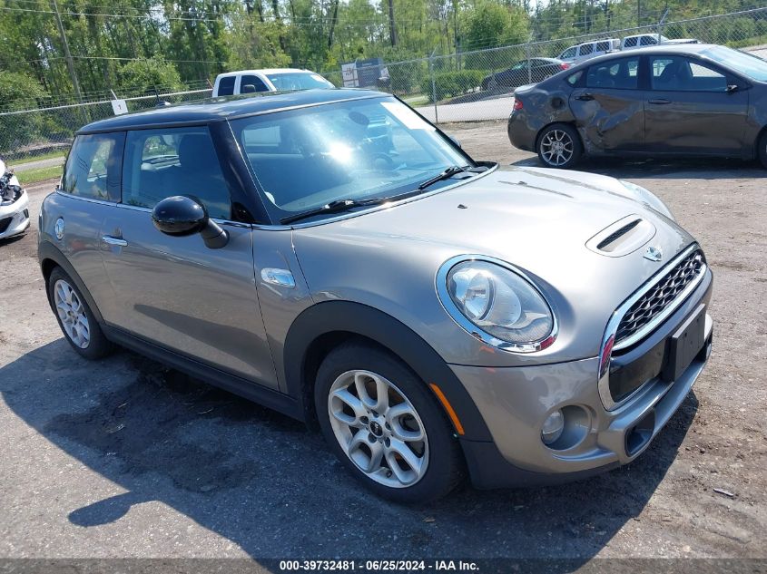 2016 Mini Cooper S VIN: WMWXP7C56G3B92897 Lot: 39732481